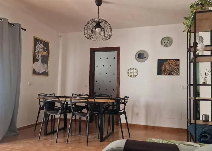 Naay فيلة بلايا بلانكا